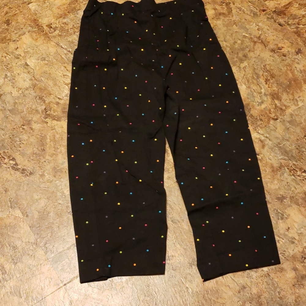 Capri pants